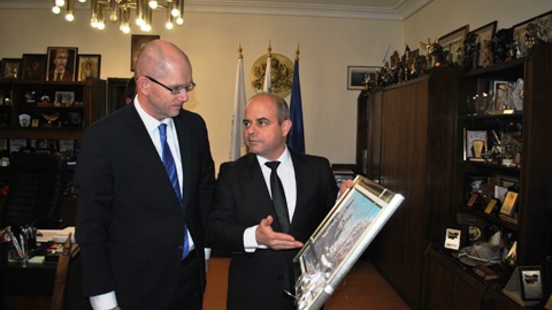 Кметът Пламен Стоилов се срещна с представители на Световната банка и Европейската комисия