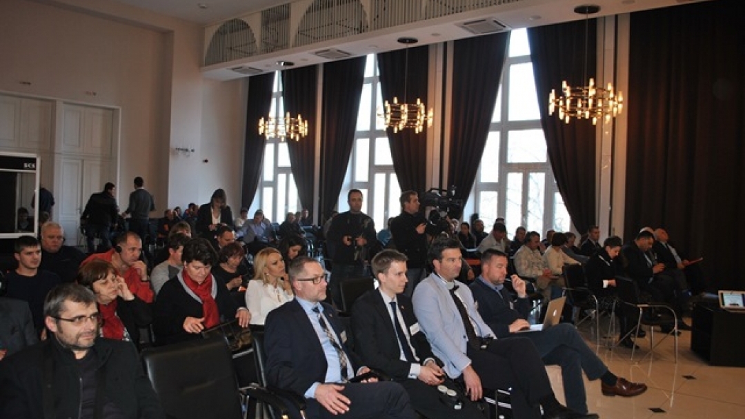 Зам.-кметът Наталия Кръстева откри семинар на тема ‘Ползата от сдружаването в сектор плодове и зеленчуци’