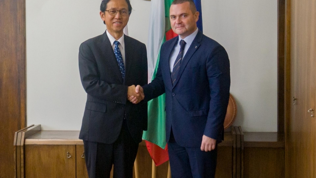 Mayor Pencho Milkov presented the business potential of Ruse to the ambassador of Japan, Narahira Hiroshi