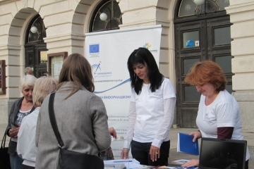 230 участници в анкетата „Първите 7“ на ОИЦ-Русе