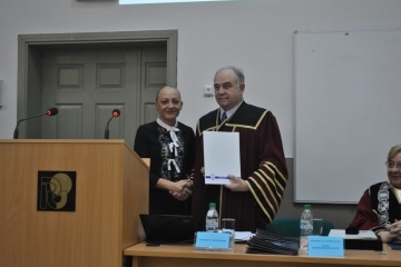 Зам.-кметът Наталия Кръстева поздрави ръководството на Юридическия факултет по случай 25-тата годишнина от създаването му