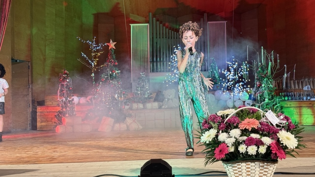 A student from the National School of Arts  "Prof. V. Stoyanov" won the Special Award of the Municipality of Ruse in the national competition "Christmas Star"