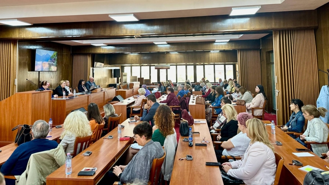 Община Русе обедини институции и специалисти в подкрепа на безопасната училищна среда