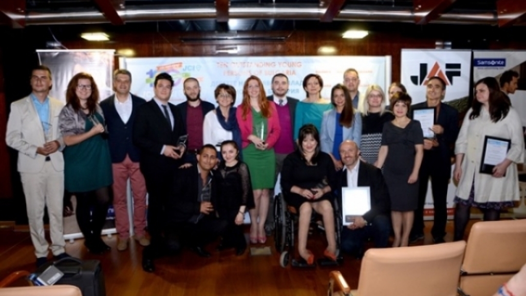 Двама русенци сред десетте най-изявени  млади личности в България