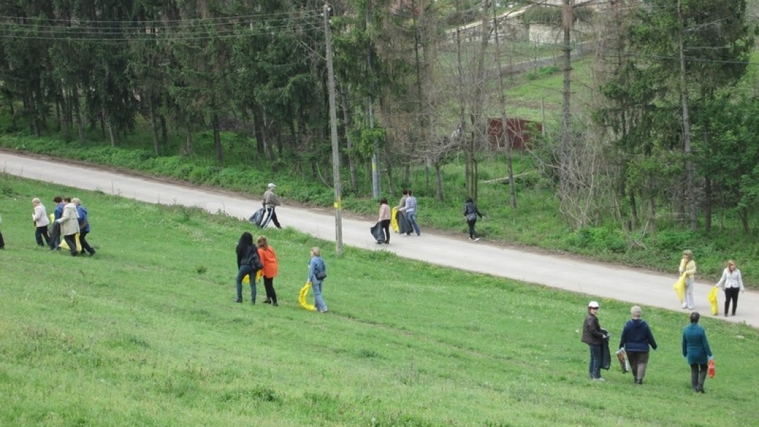 Над 5 500 русенци се включиха в кампанията «Да изчистим България за един ден»