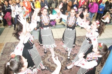 Талантливи деца изнесоха великденски концерт в българския културен център в Будапеща