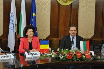 Министърът на околната среда и водите Юлиян Попов се срещна с министъра на околната среда и изменението на климата на Румъния Рована Плумб