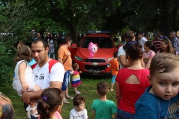 Приказни герои, пожарен автомобил и детска оперета за малчуганите по повод международния ден на детето