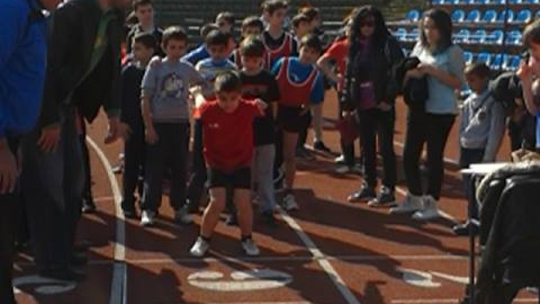 Над 200 ученици участваха в лекоатлетическия турнир „Лъвски скок“