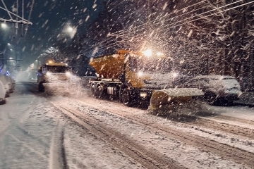Продължава работата на снегопочистващите фирми по поддържане на проходимостта на пътната мрежа в община Русе