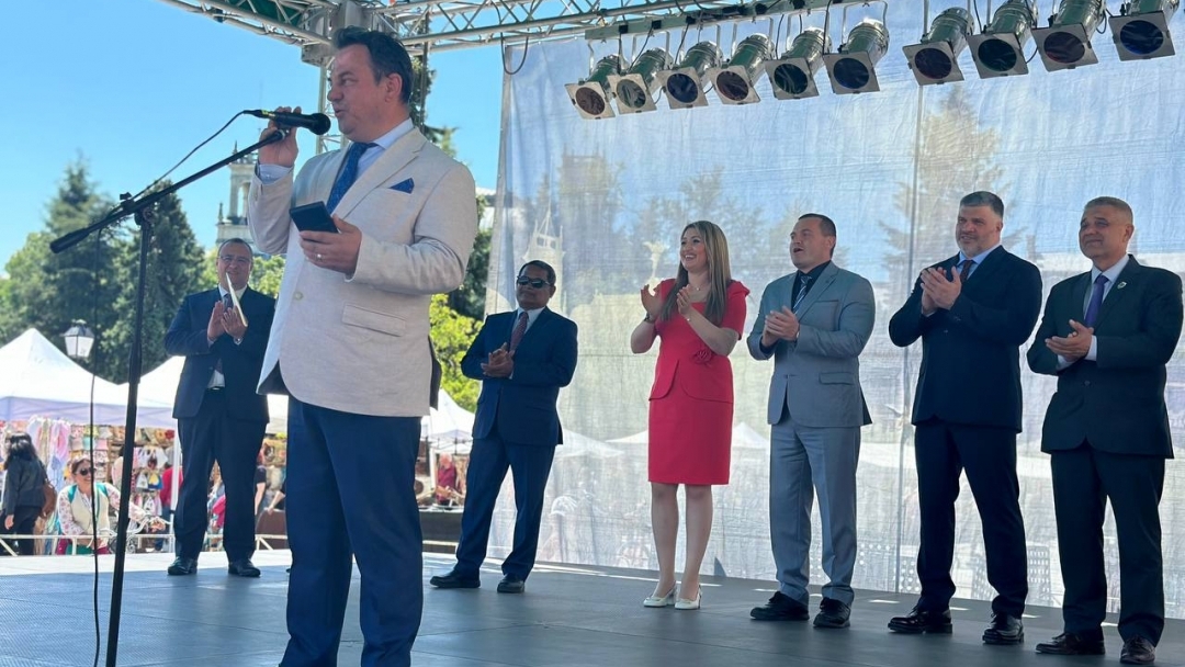 Mayor Pencho Milkov and Minister Ivan Ivanov kicked off the 20th edition of Weekend Tourism