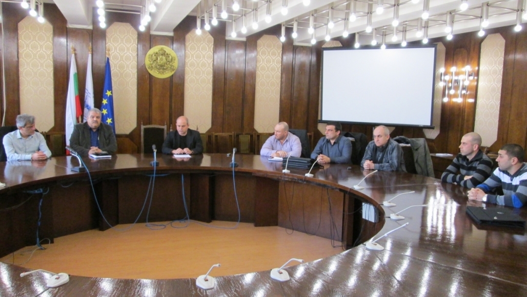 Кметът Пламен Стоилов призова тенис клубовете да се помирят