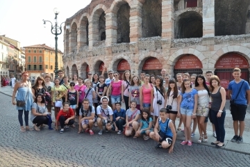 Русенски таланти от Общинския Младежки Дом представиха града ни в 7 концерта в Италия 