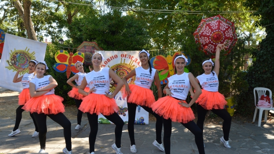 Балет "Импулс" очарова публиката на Детска Аполония 2016