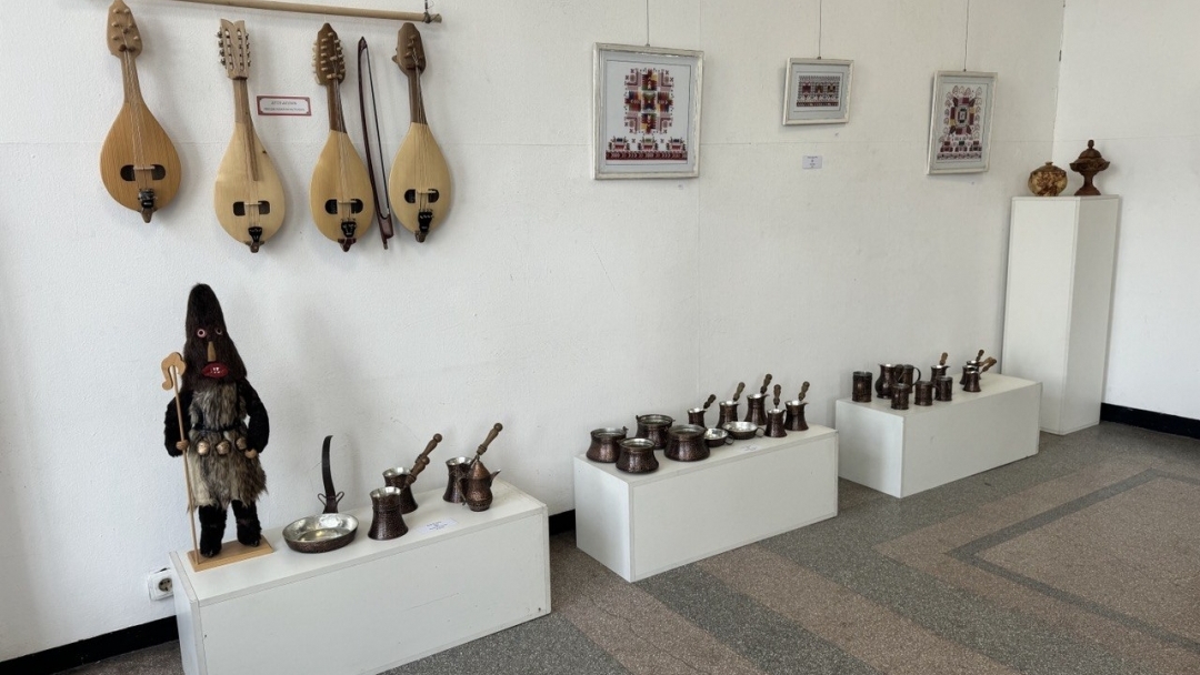 Уникални ръчни изделия и редки занаяти представя Дунавската задруга  в „Пролетна изложба“