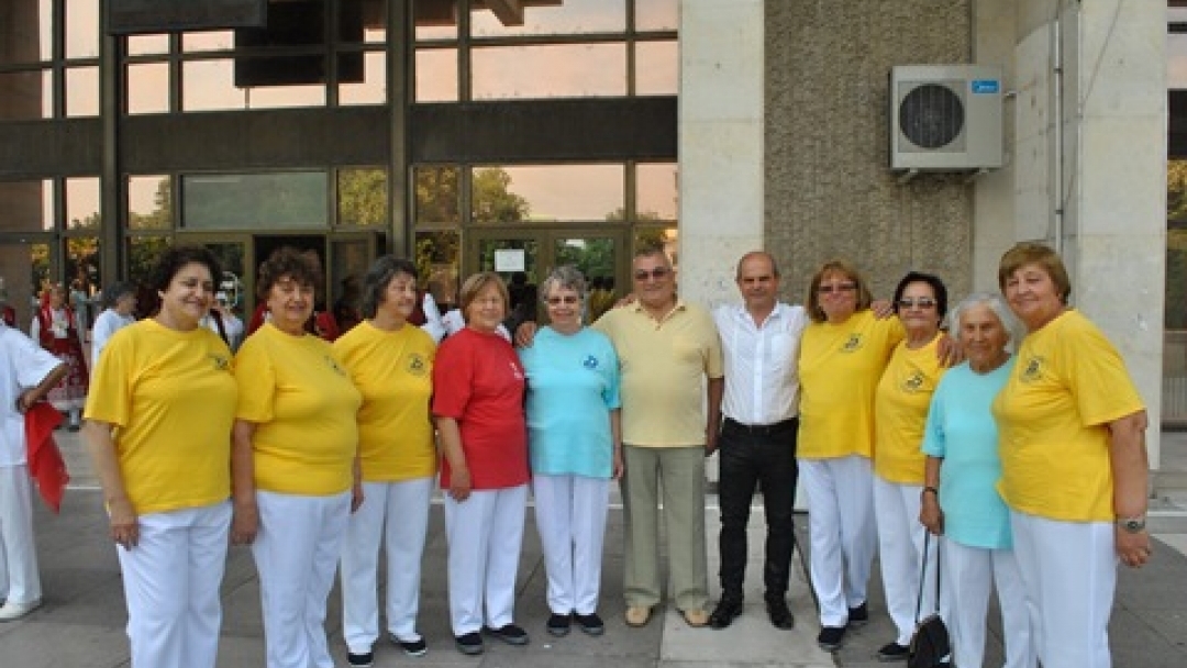 Пламен Стоилов откри тазгодишното издание на традиционното „Шарено хоро”