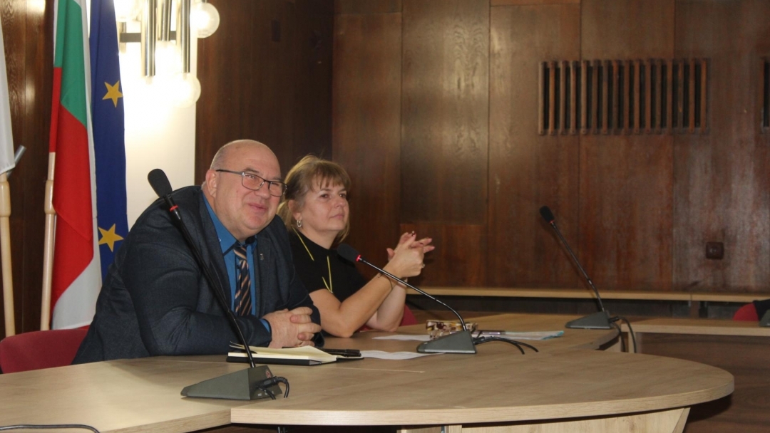 Комисията за детето в Община Русе обсъди координацията за по-добра работа на институциите