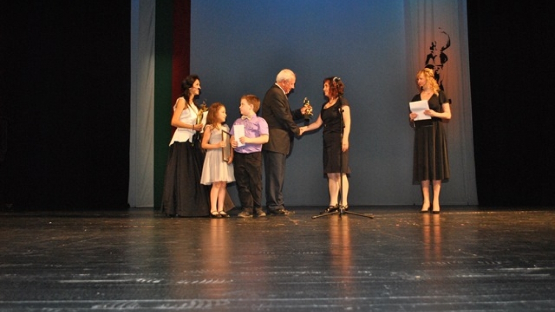 Кметът Пламен Стоилов връчи награда 'Русе'