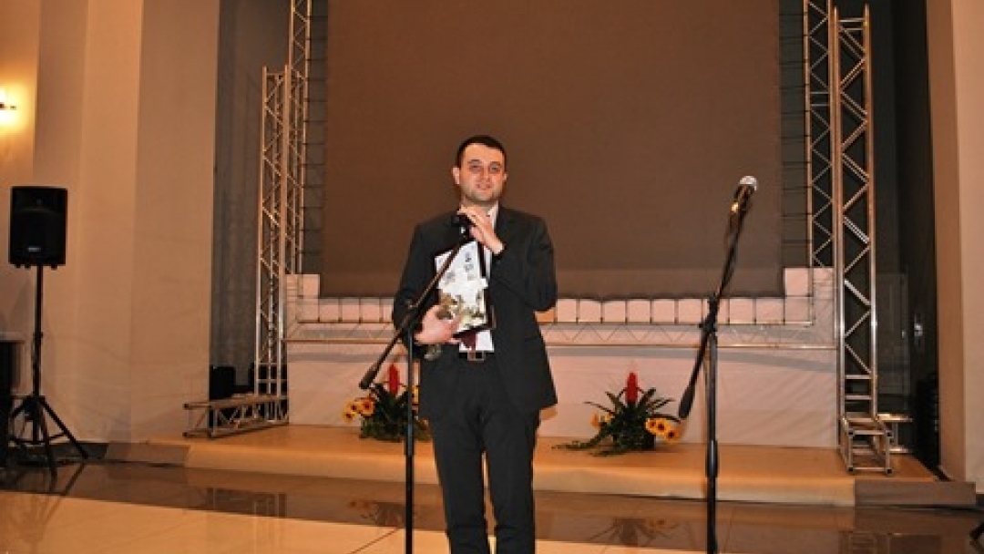 Д-р Страхил Карапчански е отличен с награда за принос в развитието на студентската общност