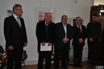 КМЕТЪТ И ПРЕДСЕДАТЕЛЯТ НА ОБЩИНСКИЯ СЪВЕТ ПОЗДРАВИХА  РУСКИЯ КОНСУЛ ЗА 145-ТА ГОДИШНИНА НА ДИПЛОМАТИЧЕСКАТА МИСИЯ В РУСЕ