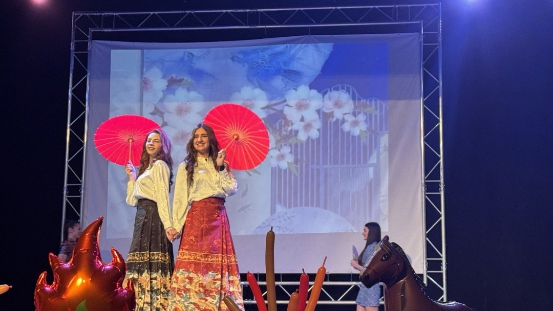 Русенски ученици отпразнуваха Китайската нова година и 10 години Класна стая „Конфуций"