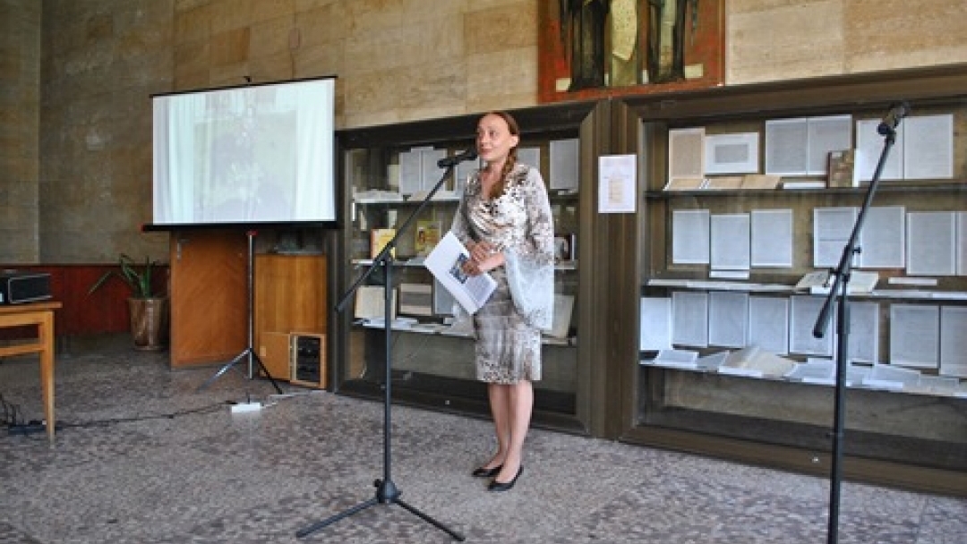 Зам.-кметът Наталия Кръстева посети изложбата „135 г. Българска официална статистика“