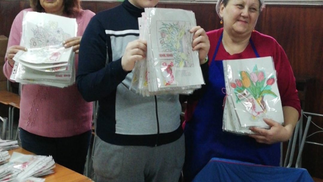 Потребители от социалните услуги изработиха мартенички за русенци
