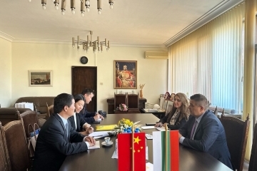Посланикът на Китай в България посети Русе
