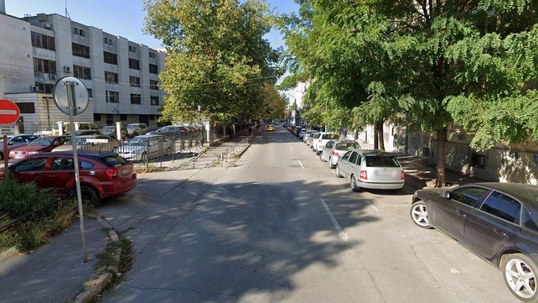 Санитарна резитба на дървета затваря част от ул. „Хан Аспарух“ на 14 март