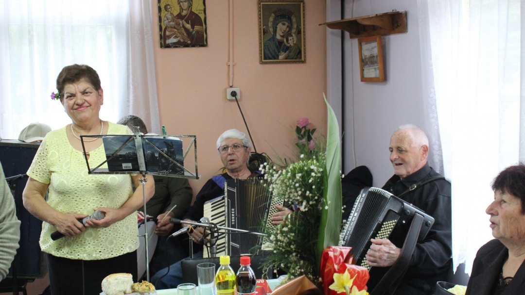 Пенсионерски клуб „Липник“ отпразнува първа пролет