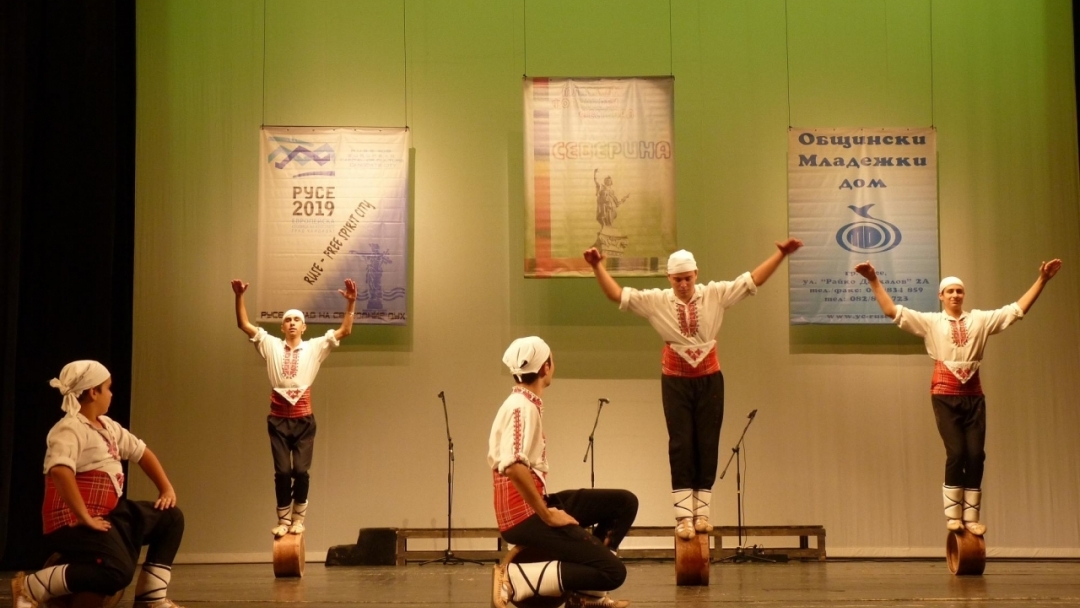 Успешно дебютно издание на фестивал-панорама на младежкото фолклорно танцово изкуство „Северина”