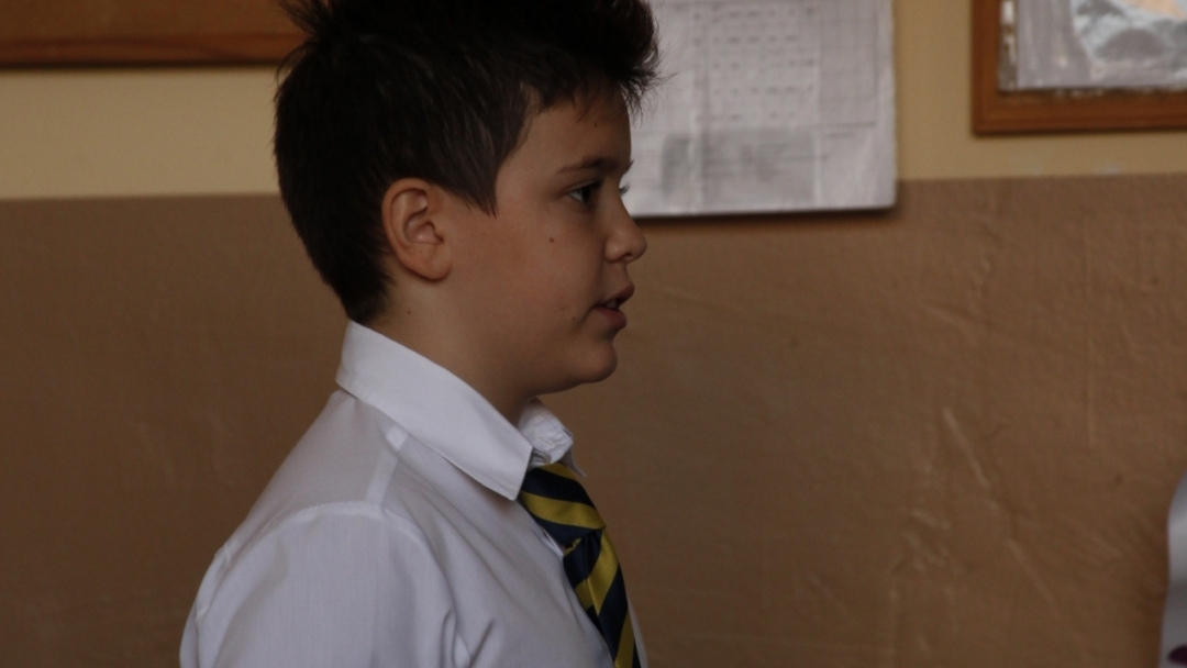 Ученик от СОУ за Европейски езици заслужи първо място в Националното състезание по речеви и комуникативни умения на английски език