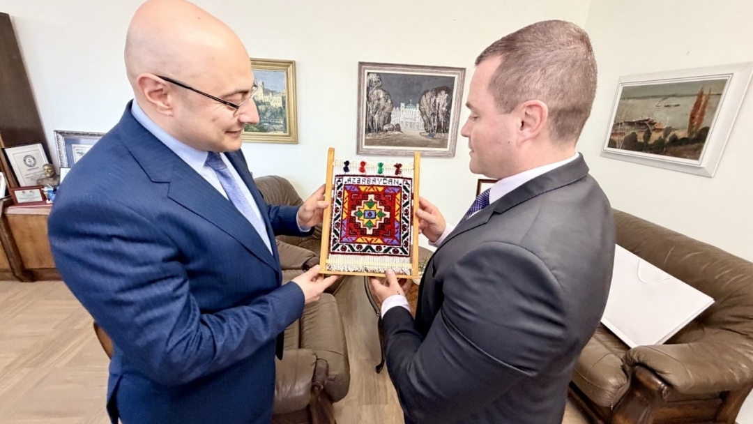 Кметът Пенчо Милков и посланик Елмар Маммадов обсъдиха съвместни инициативи в културата, образованието и туризма