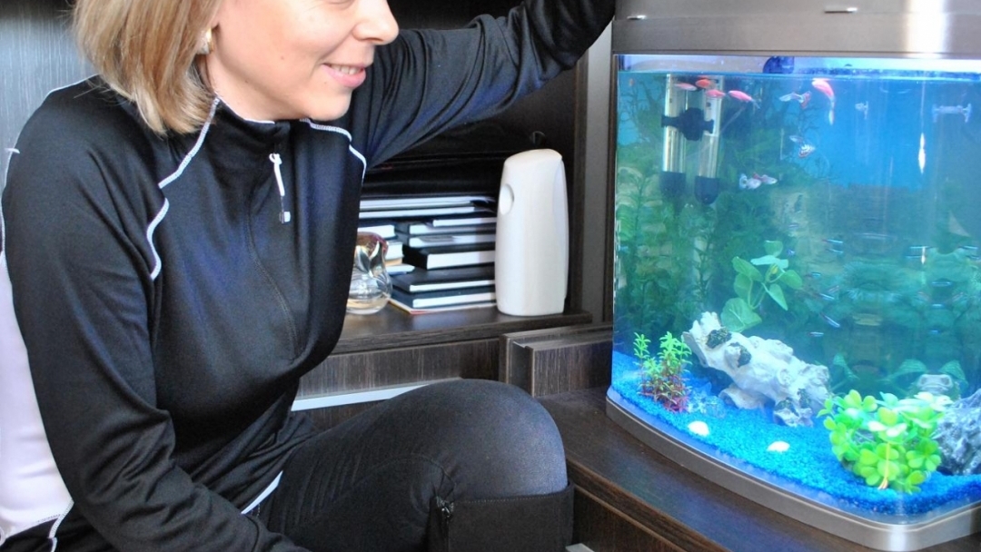 Аквариум с рибки получи за рождения си ден заместник-кметът Даниела Шилкова