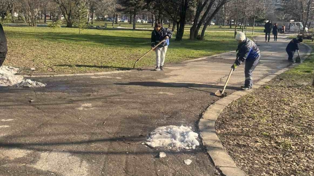 Община Русе с интензивен график за ремонти и почистване на градската среда
