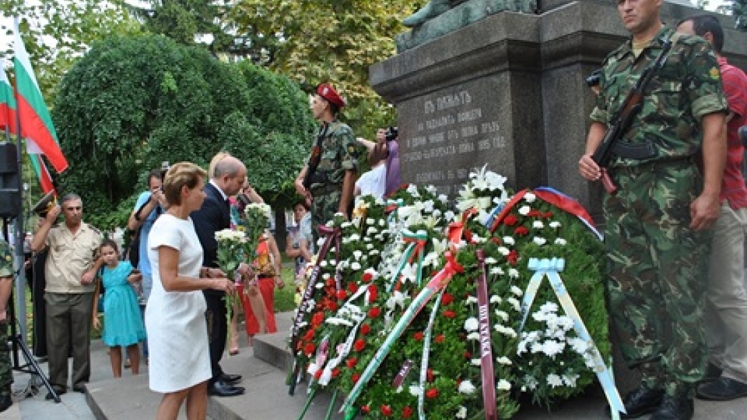 Шествие и тържествена церемония се проведоха в Русе на 6 септември – Ден на съединението