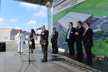 Кметът Пламен Стоилов присъства на откриването на разширението на „Витте Аутомотив България“