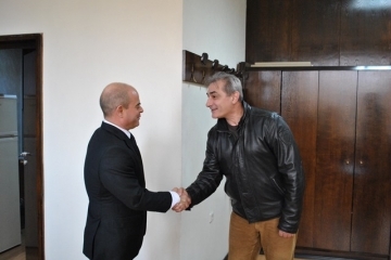 Кметът Пламен Стоилов  връчи златна значка на Христо Гърбов