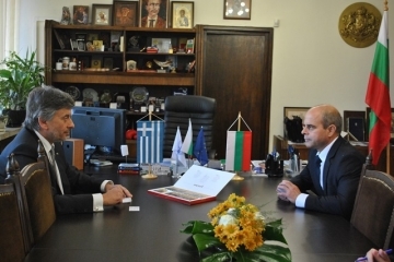 Кметът Пламен Стоилов се срещна с гръцкия посланик Димостенис Стоидис