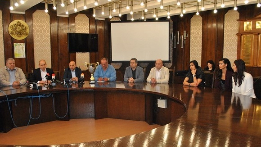 Баскетболистките на Русе с отборна премия от Общината за пета шампионска титла