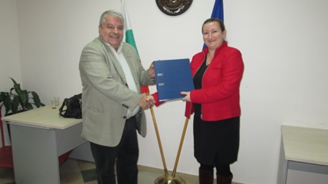 Стартира изпълнението на проект 'Независим живот в звено за услуги в домашна среда – Русе'