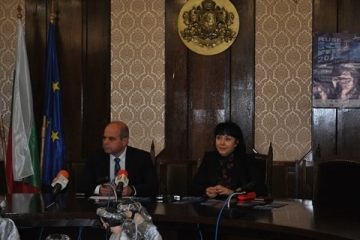 Световно известни имена в ледения карвинг творят в Русе