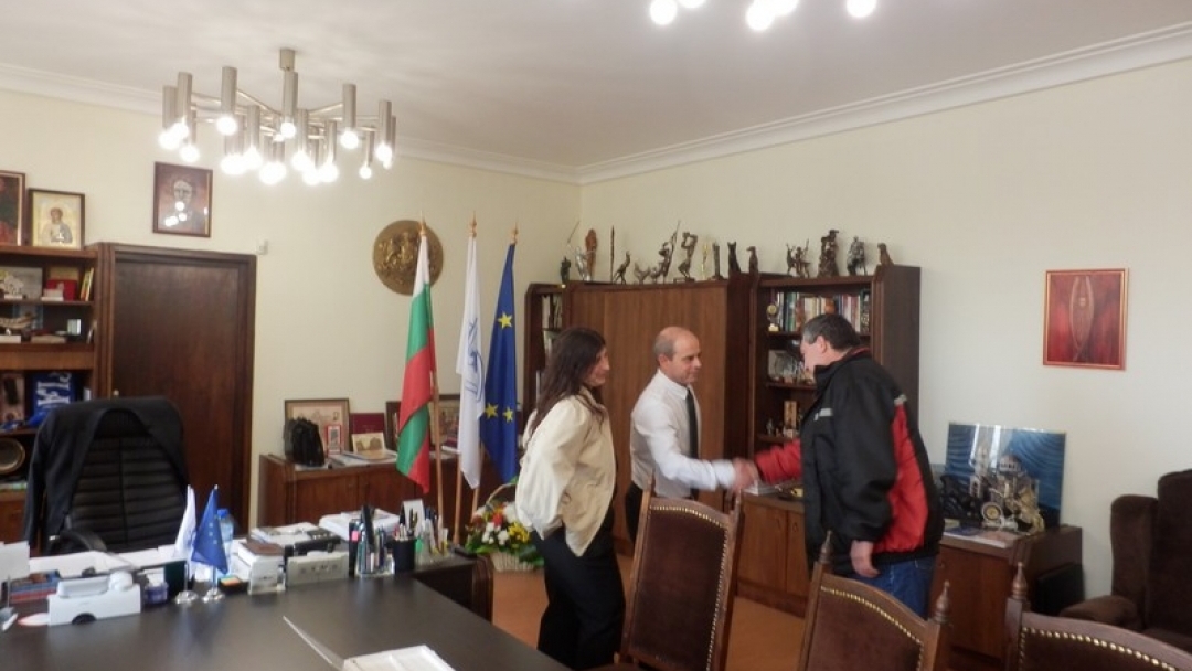 Общината ще подпомогне русенското семейство с десет деца