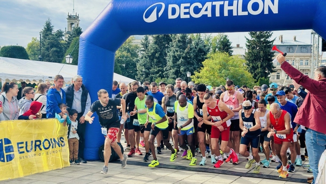 Mayor Pencho Milkov launched the international race "Running of the Free Spirit Ruse - Giurgiu"