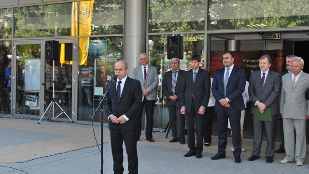 Кметът откри 17-тo изложение на техника и технологии