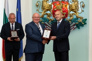 President Rumen Radev honored Ruse as "Municipality of the Year" for its contribution to children's sports and the development of young talents