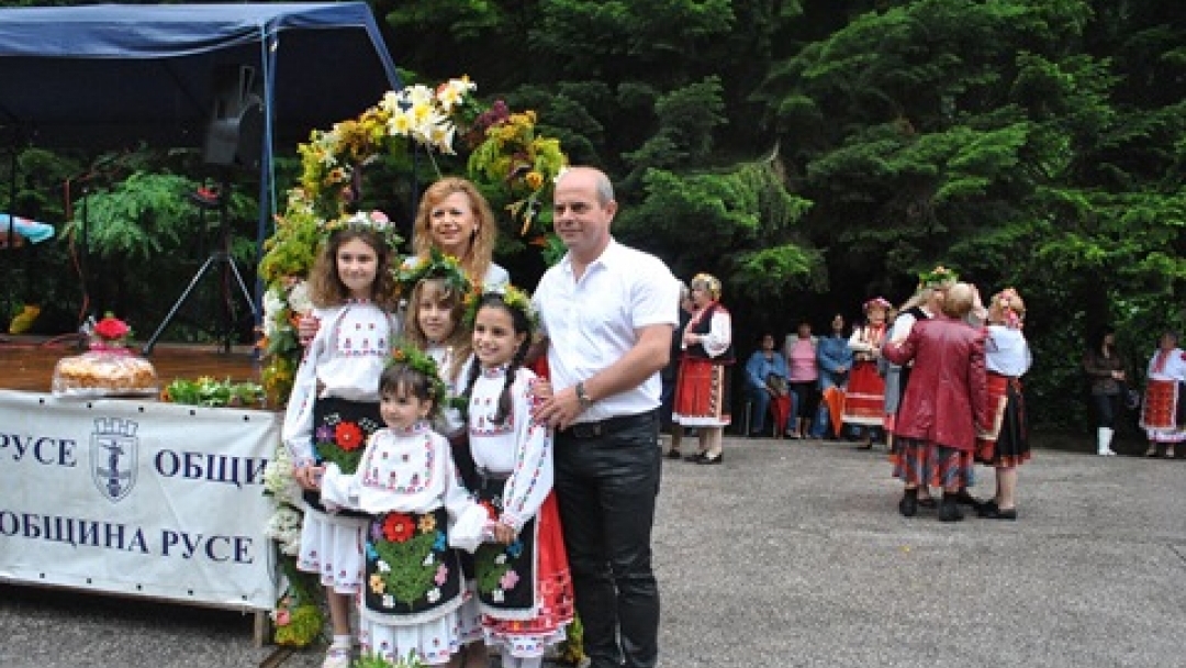 Кметът откри 18-я фестивал на възрастните хора от Североизточна България