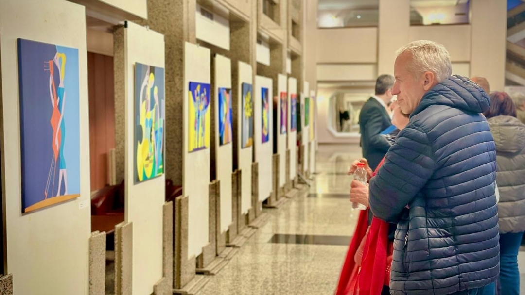 Със симфоничен концерт на Русенския фестивален оркестър бе дадено началото на 65-ите „Мартенски музикални дни“