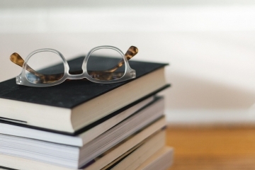 Until September 3, literary artists can apply for support from the Ministry of Culture