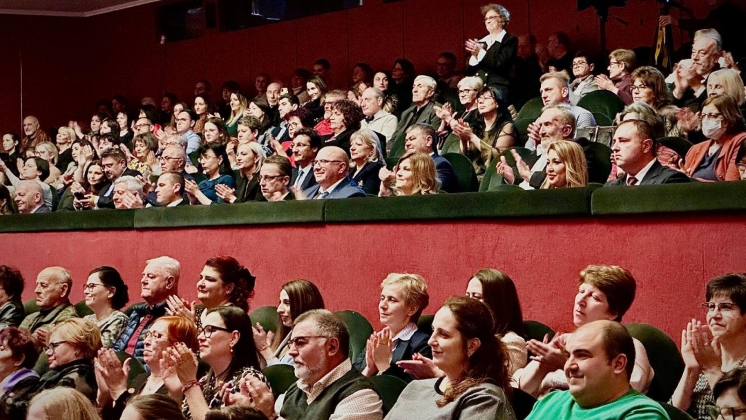 Със симфоничен концерт на Русенския фестивален оркестър бе дадено началото на 65-ите „Мартенски музикални дни“